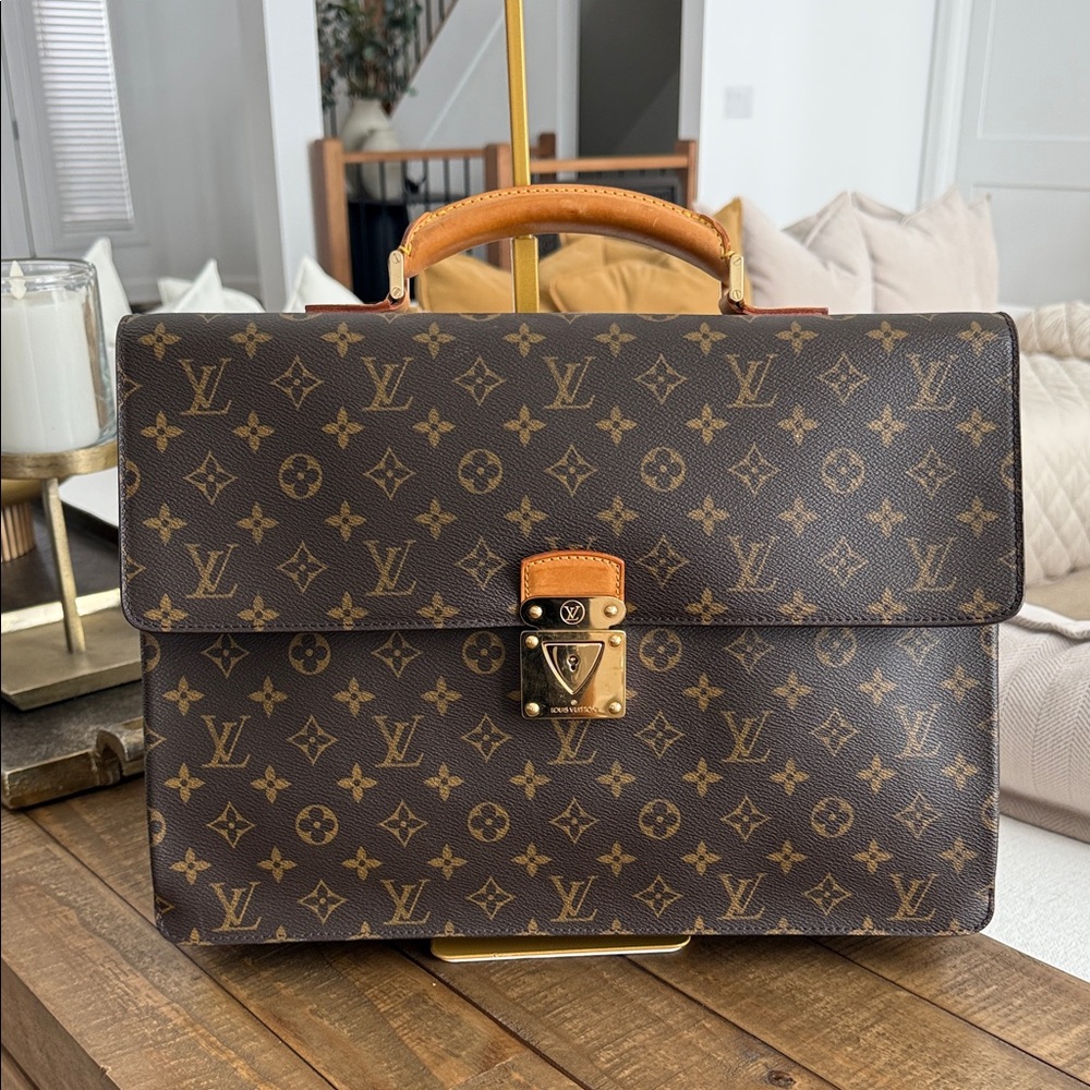 Louis Vuitton Monogram Robusto 1 Briefcase - Picture 4 of 16